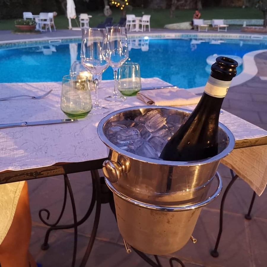 Agriturismo Casale Re Sonnino Eksteriør bilde
