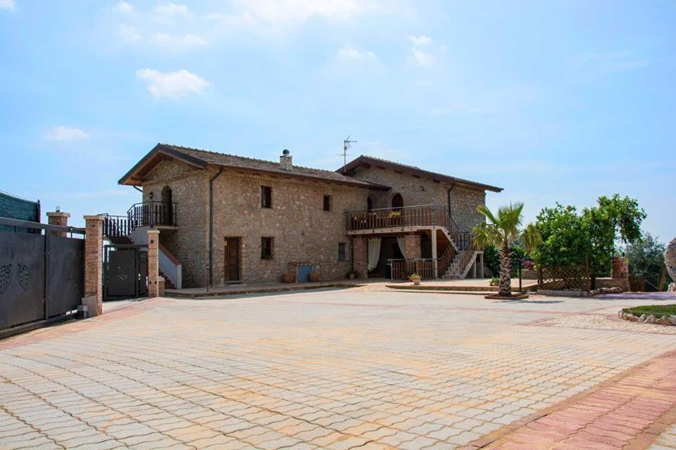Agriturismo Casale Re Sonnino Eksteriør bilde